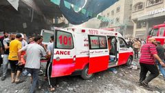 استشهاد مسعف وإصابة آخرين في قصف الاحتلال مركبة غرب خان يونس