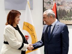 الشيخ يستعرض مع وفد أوروبي تطورات الأوضاع الفلسطينية وجهود إحياء المسار السياسي