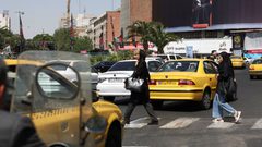 رويترز: تفكيك منظومة العقوبات على إيران قد يستغرق سنوات رغم التفاهمات مع واشنطن