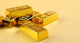 الذهب ينخفض بأكثر من 3% والأونصة دون 4 آلاف دولار