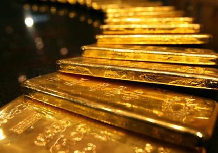 الذهب يواصل تراجعه في الأسواق العالمية