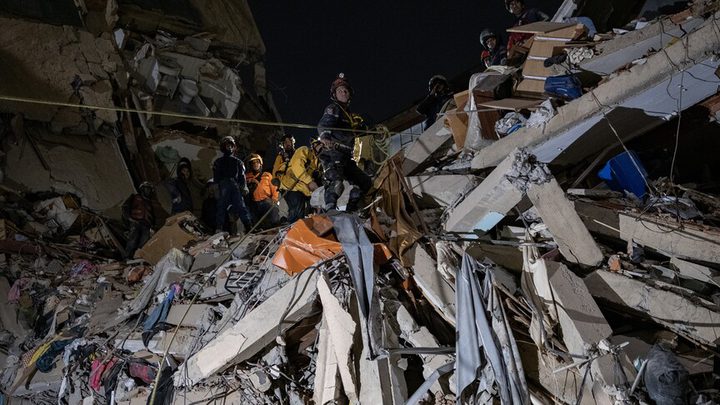 ارتفاع ضحايا زلزال فنزويلا المزدوج إلى 164 قتيلا و971 جريحا