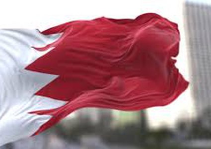 البحرين تعلن تعرضها للاستهداف بعدد من المسيّرات الإيرانية
