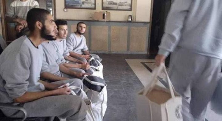 الإفراج عن 14 معتقلاً من قطاع غزة ونقلهم إلى المستشفى عبر الصليب الأحمر