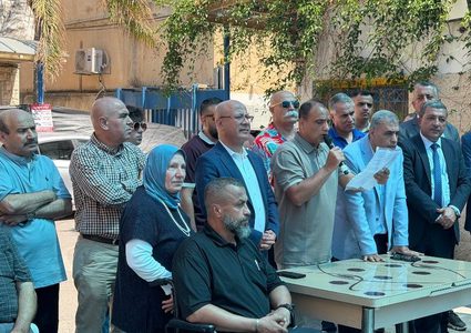 أبو هولي يؤكد من طولكرم وقلقيلية مواصلة دعم النازحين وحماية خدمات "الأونروا"
