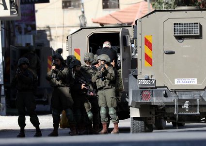 قوات الاحتلال تعتقل 11 مواطنا من محافظة نابلس
