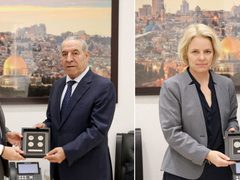 الشيخ يستقبل القنصل الفرنسي وممثلة سويسرا في لقاءين وداعيين
