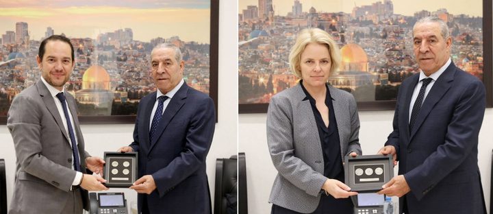 الشيخ يستقبل القنصل الفرنسي وممثلة سويسرا في لقاءين وداعيين