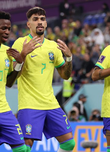 المنتخب البرازيلي يتأهل إلى ثمن نهائي كأس العالم بعد التغلب على نظيره الياباني