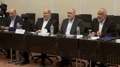 حماس: وفد تفاوضي يصل القاهرة لمتابعة اتفاق وقف إطلاق النار