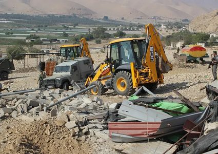 محافظة طوباس وهيئة الجدار تنتزعان قراراً بتجميد هدم منشآت سكنية في الأغوار