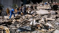 ارتفاع حصيلة ضحايا زلزال فنزويلا إلى 1943 قتيلا
