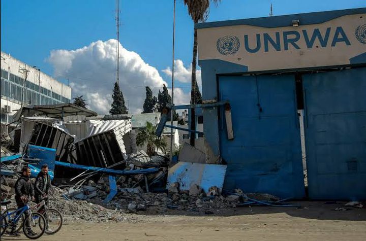 الخارجية: الأونروا شريان حياة للاجئين الفلسطينيين ومنظمة أممية تعمل وفق القانون