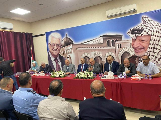 وفد وزاري يبحث مع ممثلي محافظة جنين احتياجات المواطنين وتعزيز التواصل الميداني