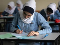 التربية: امتحان الثانوية العامة ليوم السبت المقبل سيكون إلكترونيا