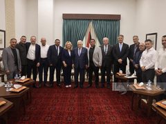 الرئيس محمود عباس يستقبل وفدًا من الجالية الفلسطينية في الولايات المتحدة