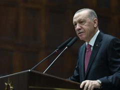 أردوغان يصعّد ضد إسرائيل ويكشف عن اختبار صاروخ باليستي مضاد للسفن