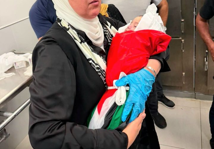 الآن .. من المستشفى الاستشاري، حيث أعلن الأطباء عن استشهاد الطفل الرضيع أحمد معروف زيد، بعد أن منعت قوات الاحـ ـتلال نقله إلى المستشفى لأكثر من ساعة عبر الحاجز العسكري المقام على مدخل قرية دير عمار.