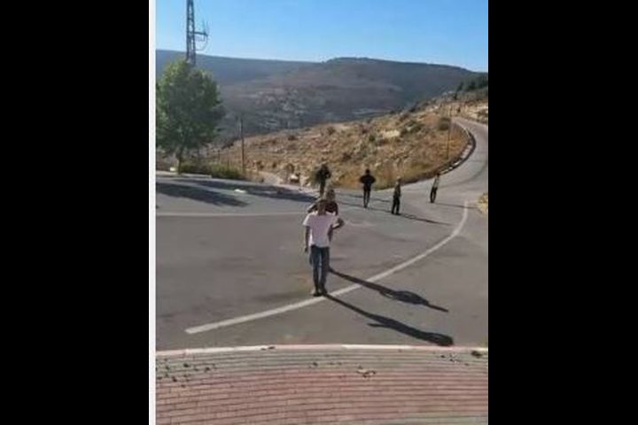 أهالي اللبن الشرقية يُفشلون اعتداءً لمستوطنين ويعيدون فتح طريق شرق سلفيت