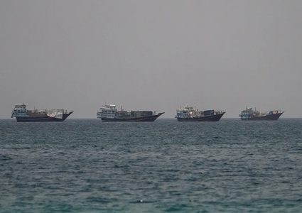 الدوحة تستدعي نائب سفير إيران احتجاجا على استهداف ناقلة قطرية