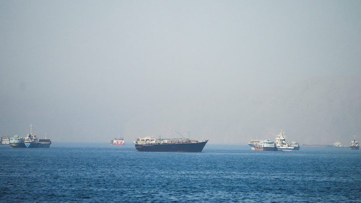 الخارجية تندد بالاعتداءات الإيرانية على ناقلتي نفط سعودية وقطرية في مضيق هرمز