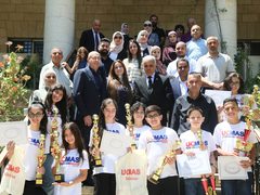 وزارة "التربية والتعليم" تكرم الطلبة الفائزين في " الحساب الذهني"