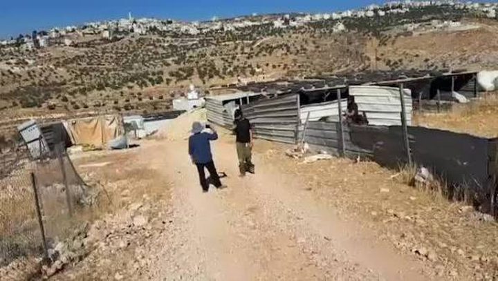مستوطنون يقتحمون النصارية