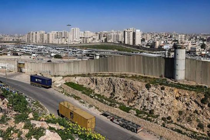 هآرتس: إسرائيل توظف مشاريع البنية التحتية البيئية لتعزيز سيطرتها في الضفة