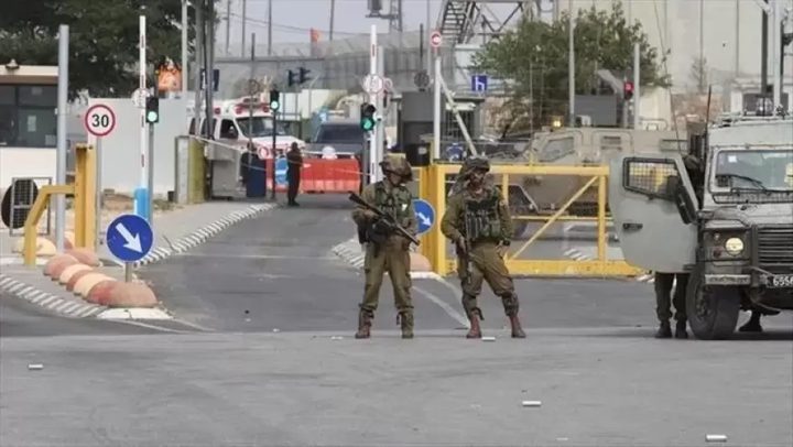 الاحتلال ينصب حاجزين عسكريين جنوب وغرب بيت لحم