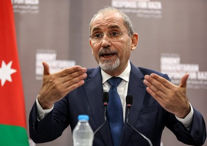 الصفدي: الأردن لا يستضيف قواعد أمريكية وليس طرفًا في النزاع مع إيران