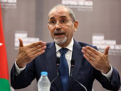 الصفدي: الأردن لا يستضيف قواعد أمريكية وليس طرفًا في النزاع مع إيران