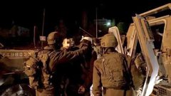 الاحتلال يعتقل ٣ مواطنين من مدينة نابلس