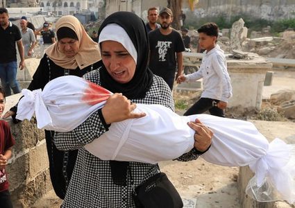 ثلاثة شهداء ومصابون في قصف الاحتلال تجمعا للمواطنين في حي الزيتون بمدينة غزة