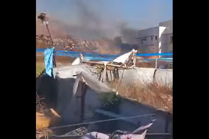 مستوطنون يحرقون منزلًا في قرية تل جنوب غرب نابلس