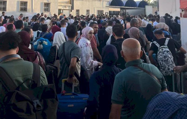 النائب أيمن عودة يطالب هرتسوغ بالتدخل لإنهاء أزمة معبر الكرامة