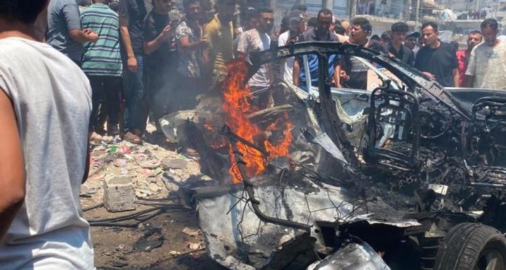 14 إصابة في قصف الاحتلال مركبة بمدينة غزة