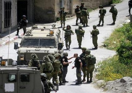 الاحتلال يقتحم المغير ودير أبو مشعل ويحقق ميدانيا مع عشرات المواطنين
