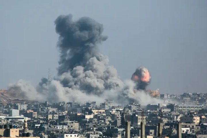 غزة: 12 شهيدا بينهم 4 أطفال منذ فجر اليوم