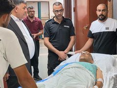 محافظ نابلس يطمئن على صحة جرحى بلدة بيت فوريك في مشفى رفيديا