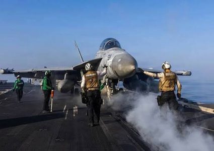 مطالبات في بريطانيا بمنع استخدام قواعدها لشن هجمات أميركية على إيران