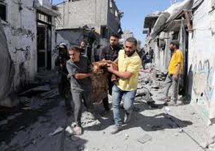 استشهاد مواطن وإصابة آخرين بقصف للاحتلال على شمال غزة