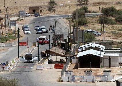 الاحتلال يشدد إجراءاته العسكرية على حاجزي وعين شبلي العسكريين بالأغوار