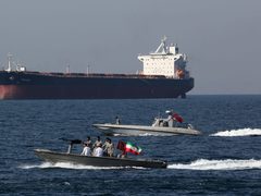 الحرس الثوري الإيراني: واشنطن انتهكت مذكرة التفاهم بشأن الملاحة في مضيق هرمز