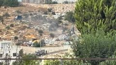 جيش الاحتلال يهدم منزلين في نعلين غرب رام الله