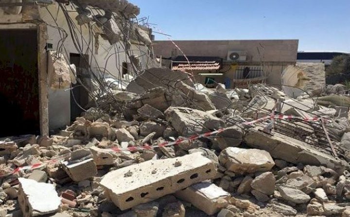 الاحتلال يهدم منزلًا في سلوان ويجبر عائلة على هدم ثلاثة منازل في جبل المكبر