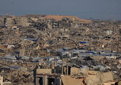 الاحتلال يوسع "المنطقة الصفراء".. كتل خرسانية تدفع آلاف الفلسطينيين لنزوح جديد