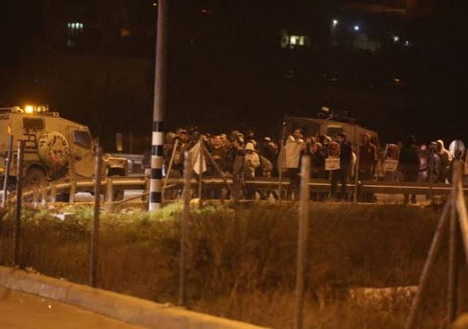 إصابات في اعتداء للمستوطنين الإرهابيين على تجمع العراعرة البدوي شمال القدس