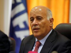 الرجوب يدعو لإجراء الانتخابات الرئاسية اولاً