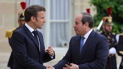السيسي وماكرون يبحثان تطورات المنطقة ويؤكدان ضرورة خفض التصعيد