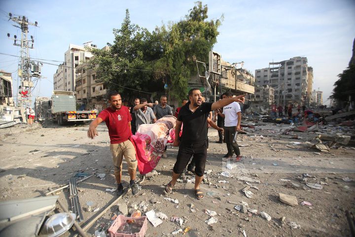 شهيدان وإصابات جراء قصف للاحتلال على حي الشيخ رضوان شمال غرب غزة